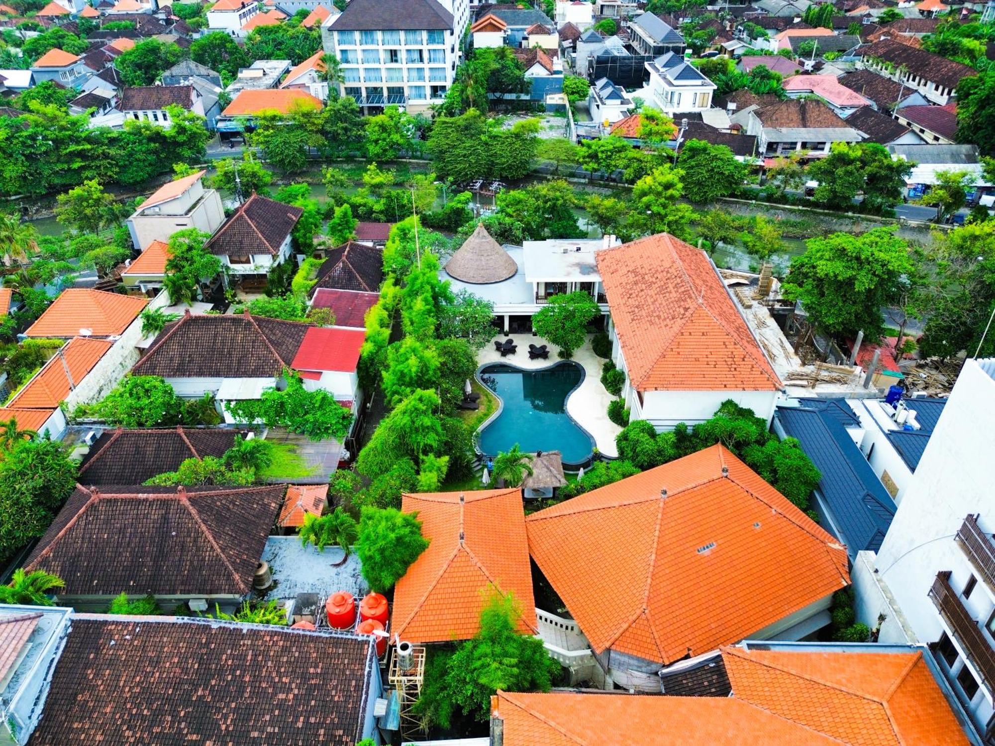 Villa Diana Bali 16 Bedrooms 세미냑 외부 사진