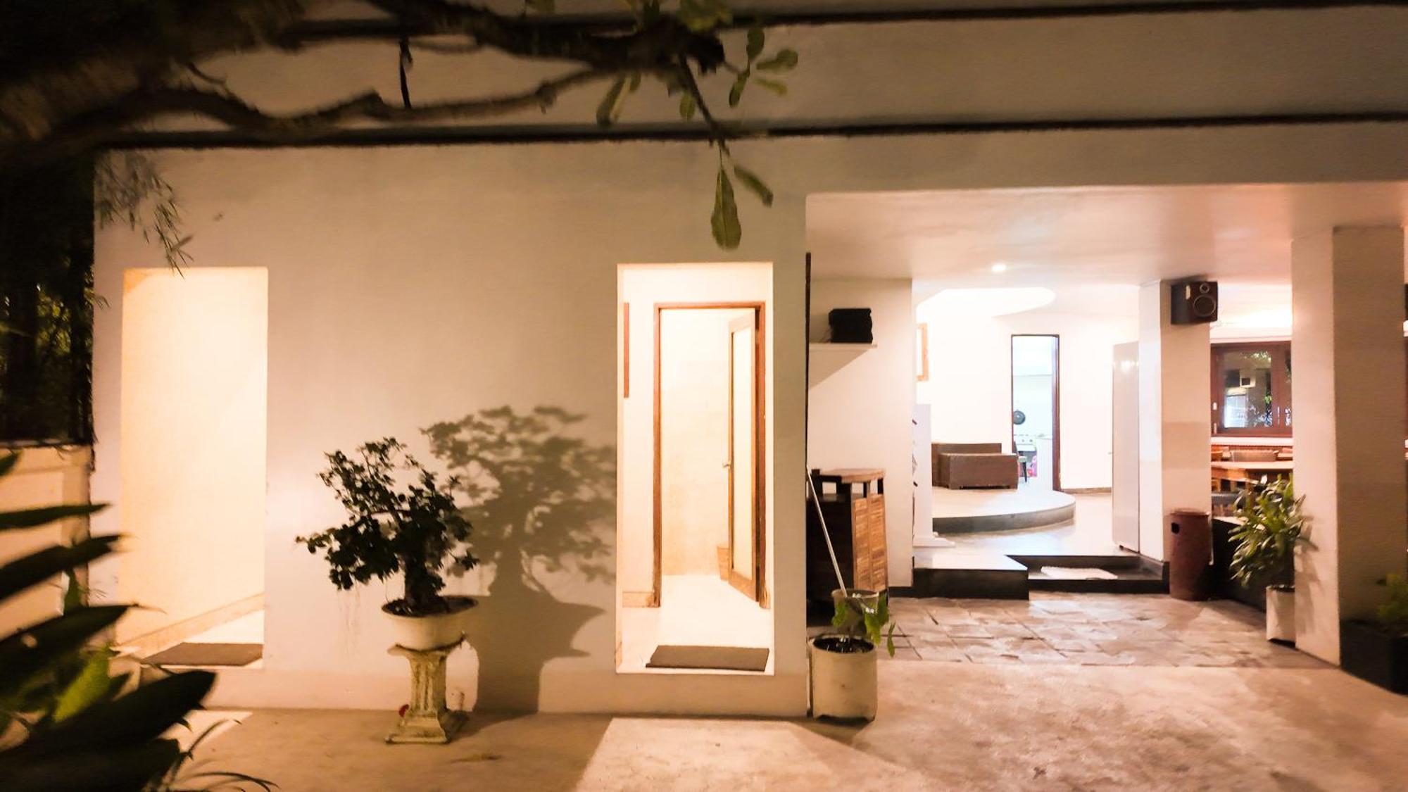 Villa Diana Bali 16 Bedrooms 세미냑 외부 사진