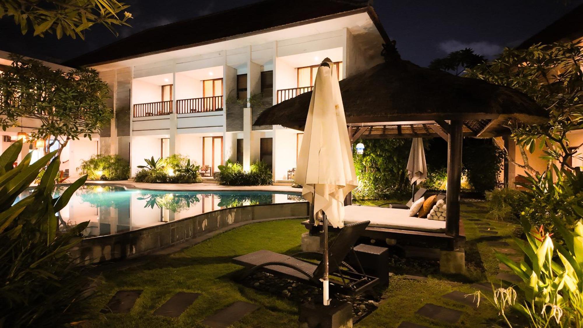 Villa Diana Bali 16 Bedrooms 세미냑 외부 사진