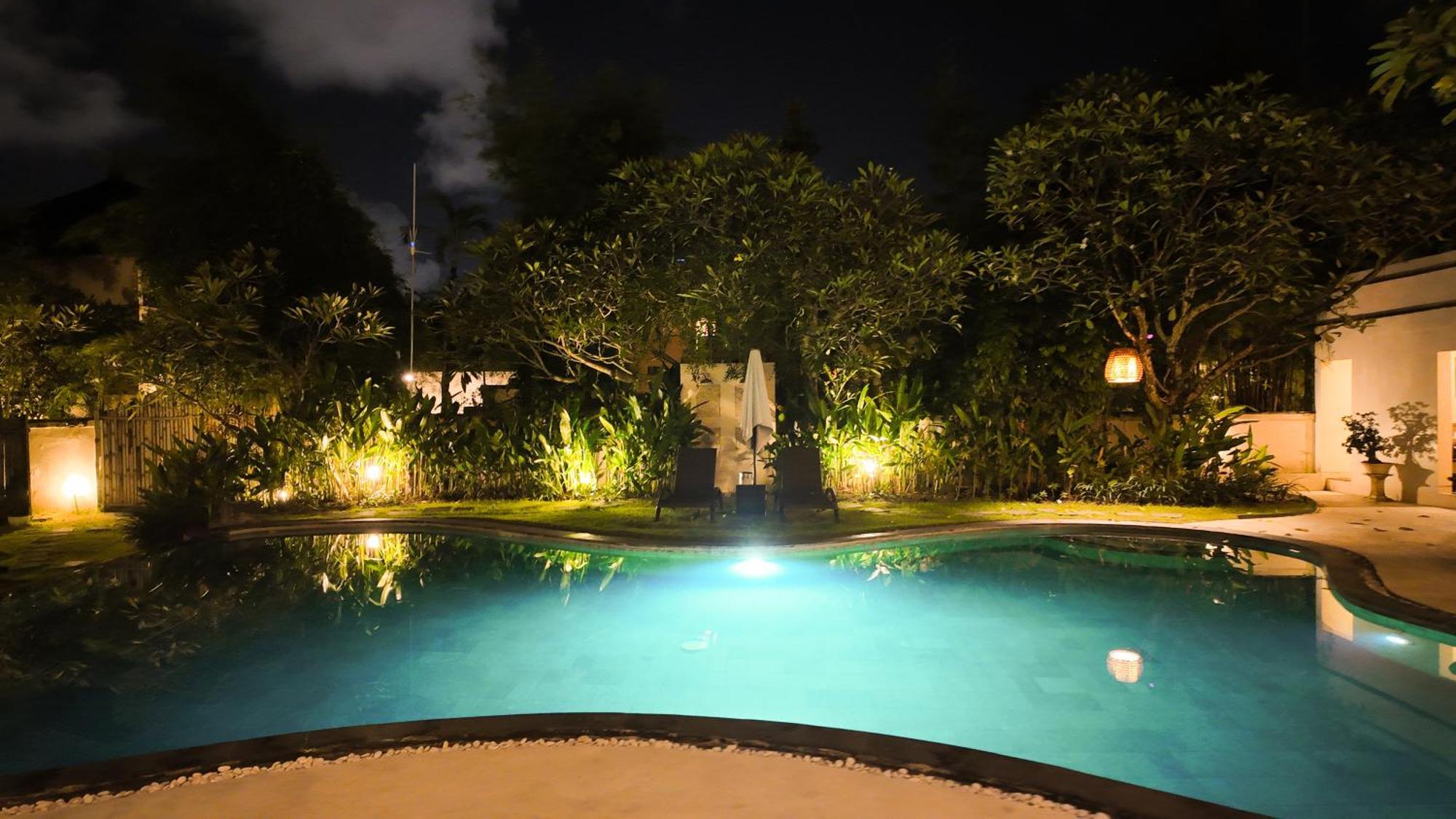 Villa Diana Bali 16 Bedrooms 세미냑 외부 사진