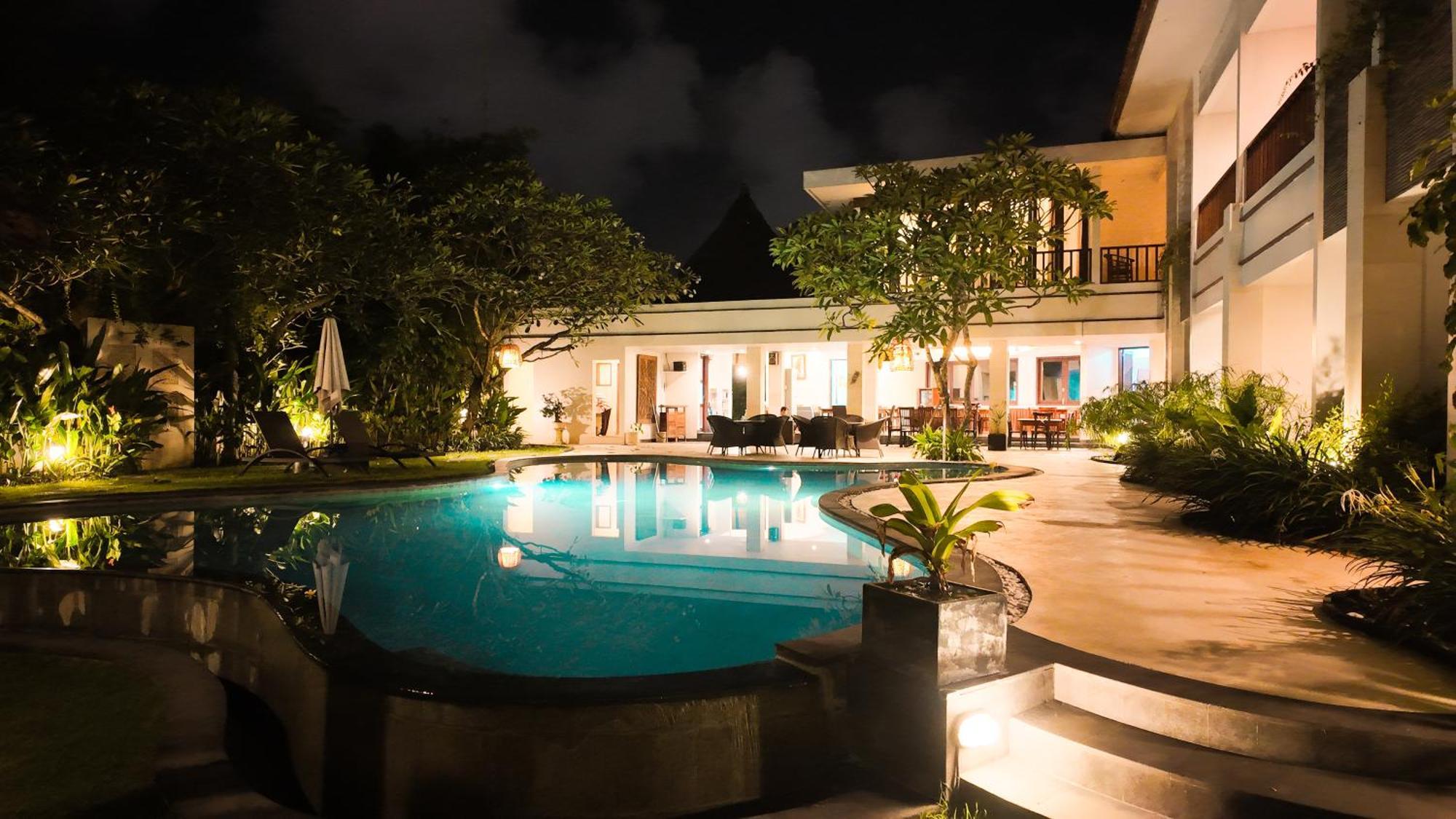 Villa Diana Bali 16 Bedrooms 세미냑 외부 사진