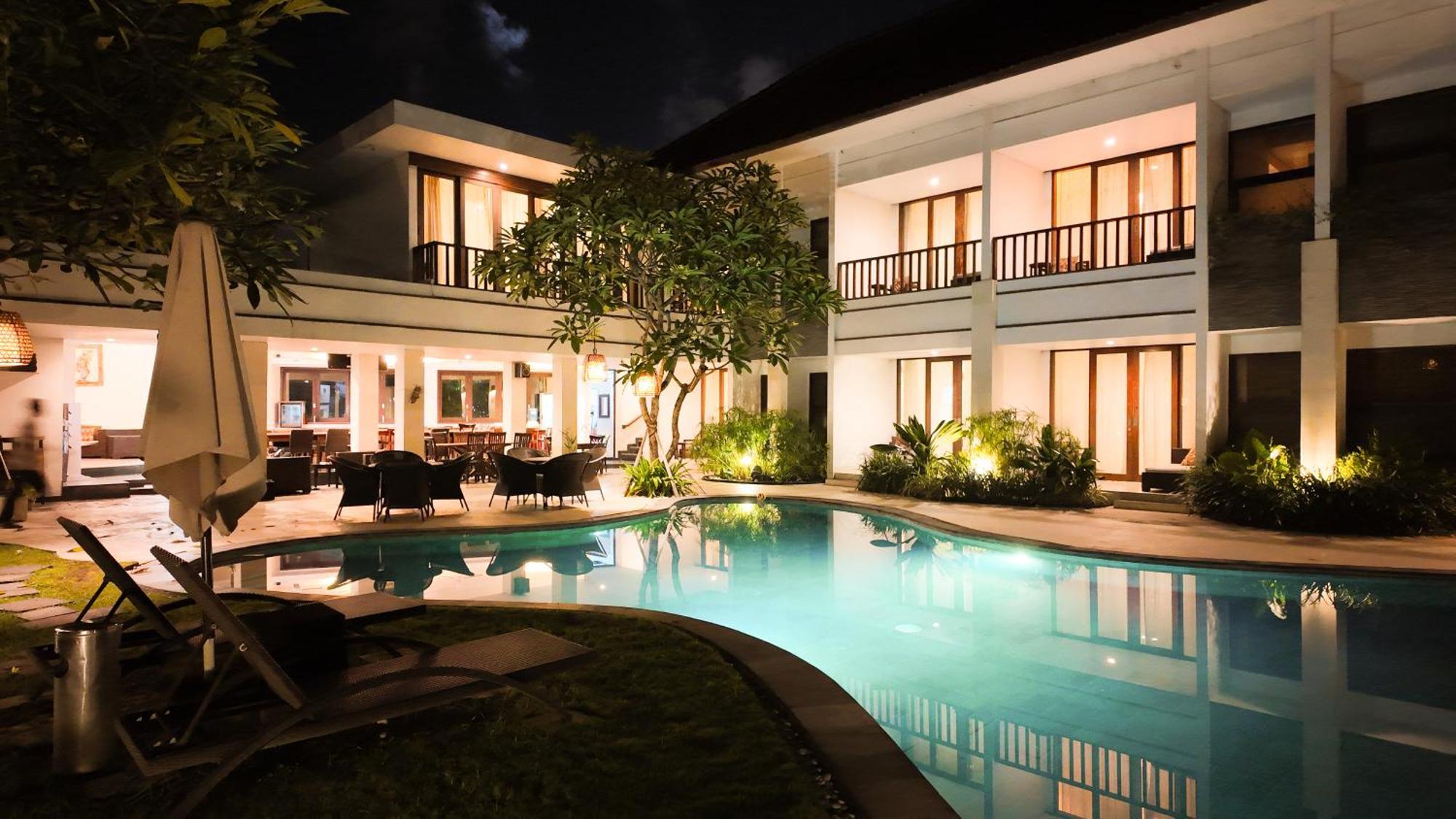 Villa Diana Bali 16 Bedrooms 세미냑 외부 사진