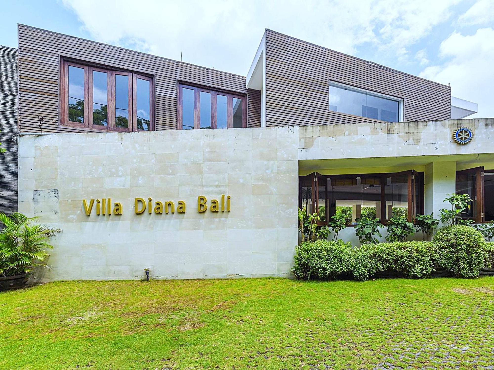 Villa Diana Bali 16 Bedrooms 세미냑 외부 사진