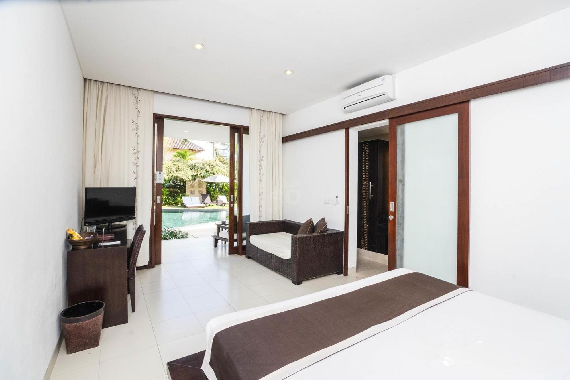 Villa Diana Bali 16 Bedrooms 세미냑 외부 사진