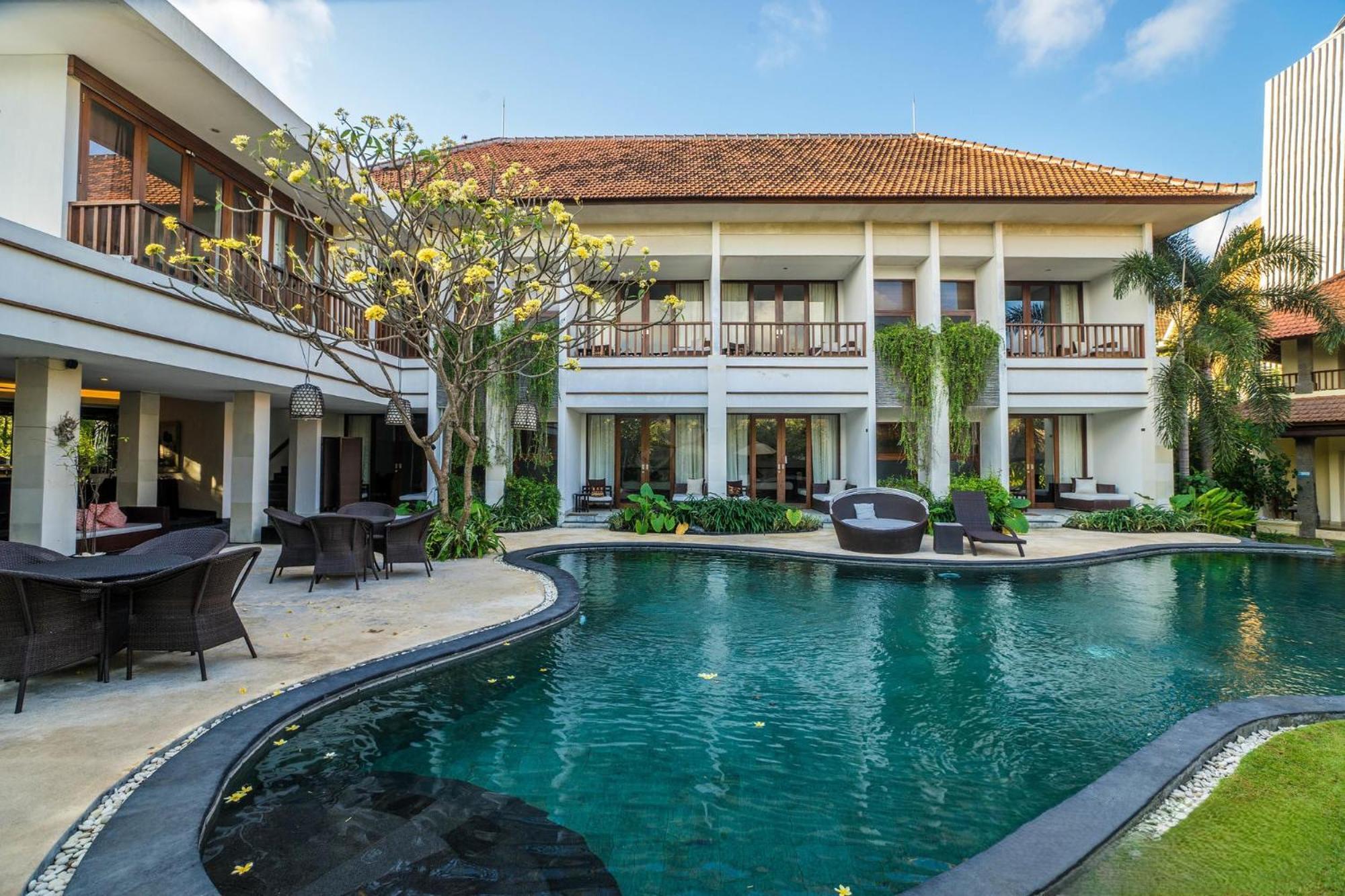 Villa Diana Bali 16 Bedrooms 세미냑 외부 사진