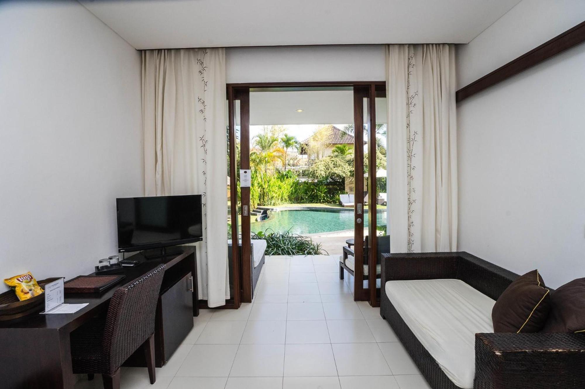 Villa Diana Bali 16 Bedrooms 세미냑 외부 사진