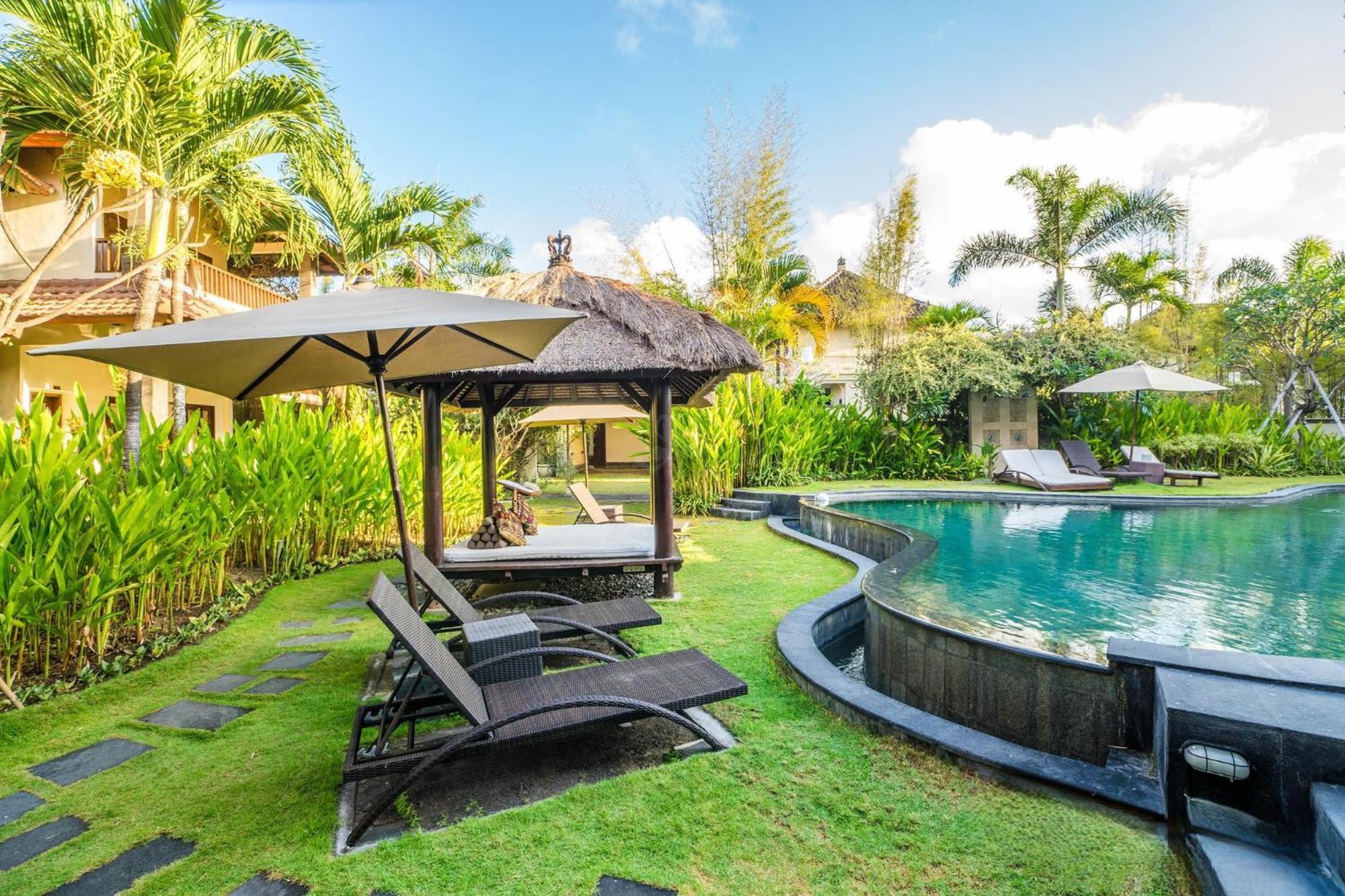 Villa Diana Bali 16 Bedrooms 세미냑 외부 사진
